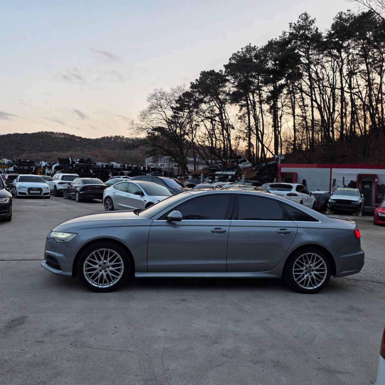car preview