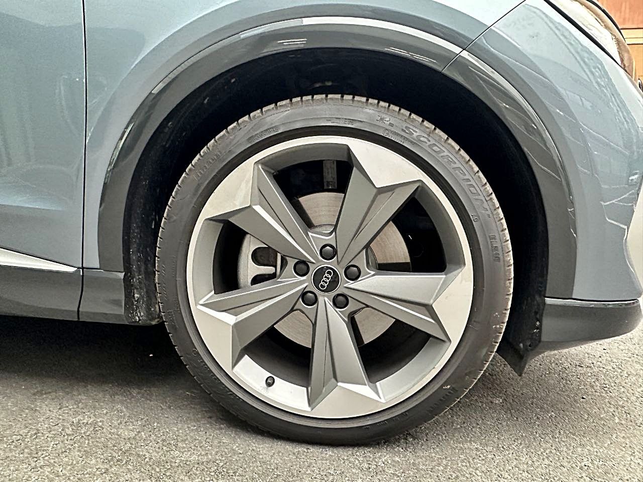 car slider