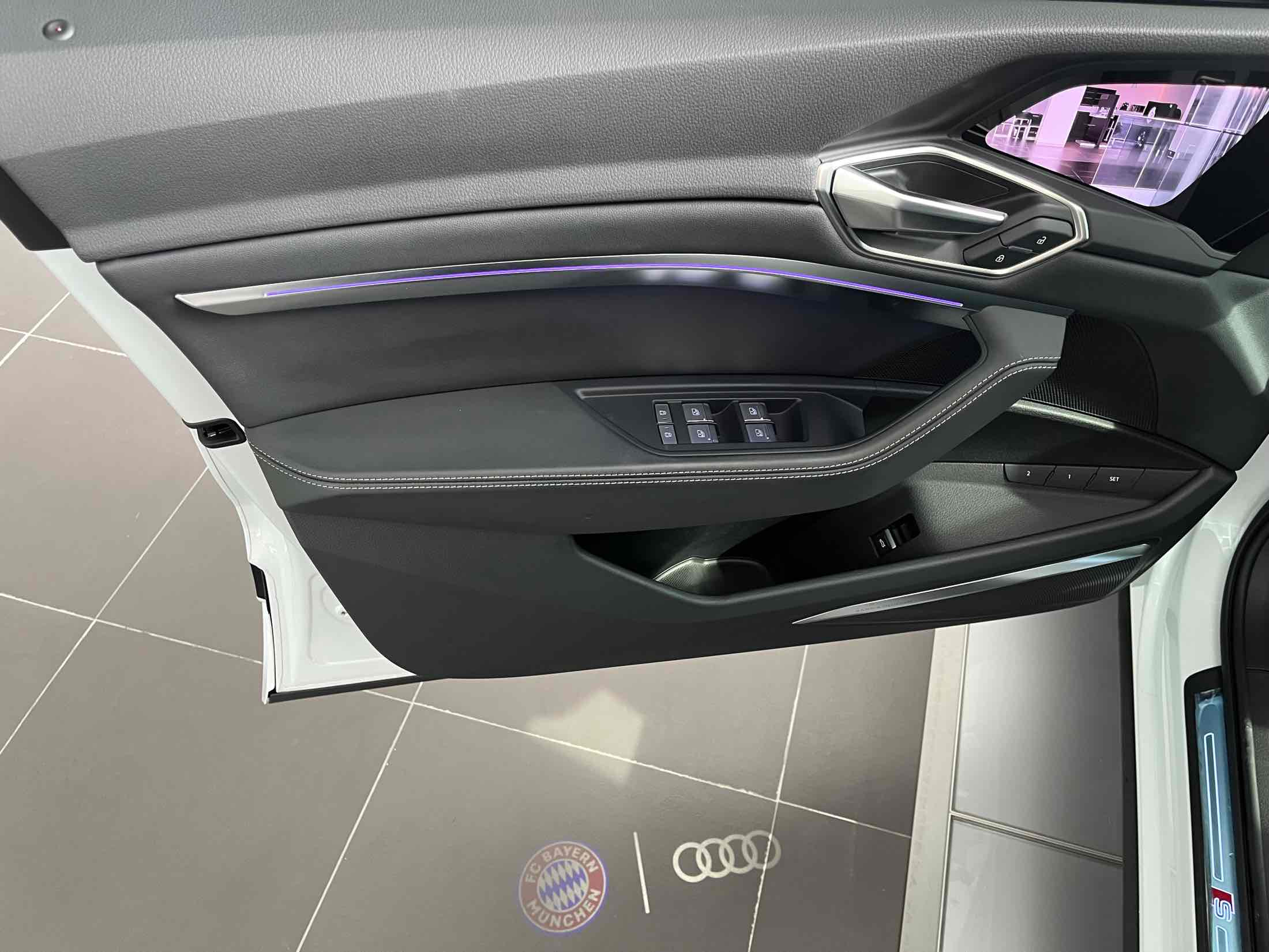 car slider
