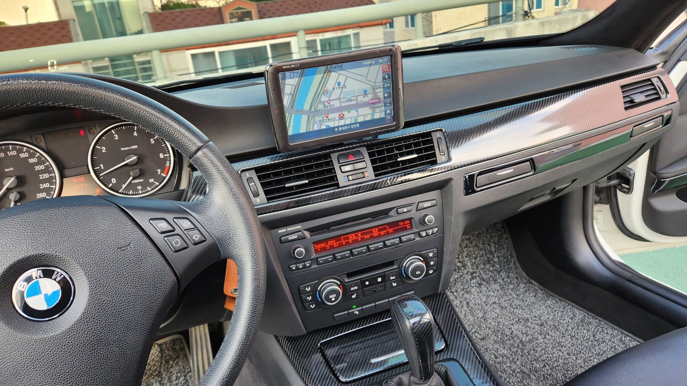 car slider
