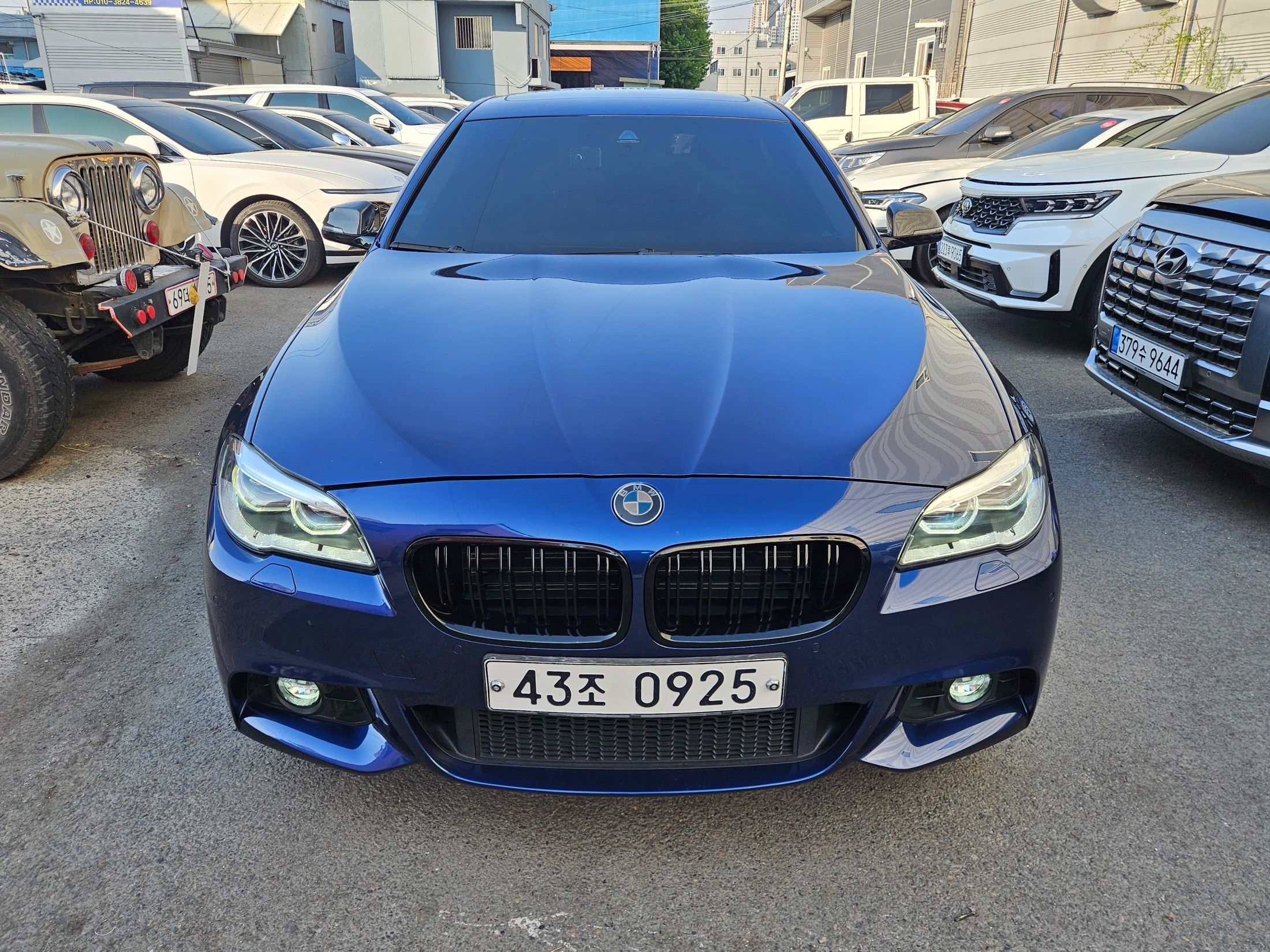 car preview