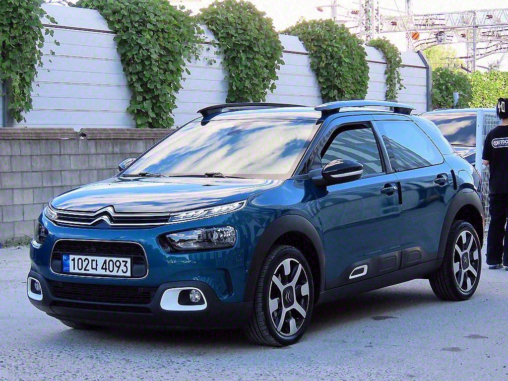 car preview