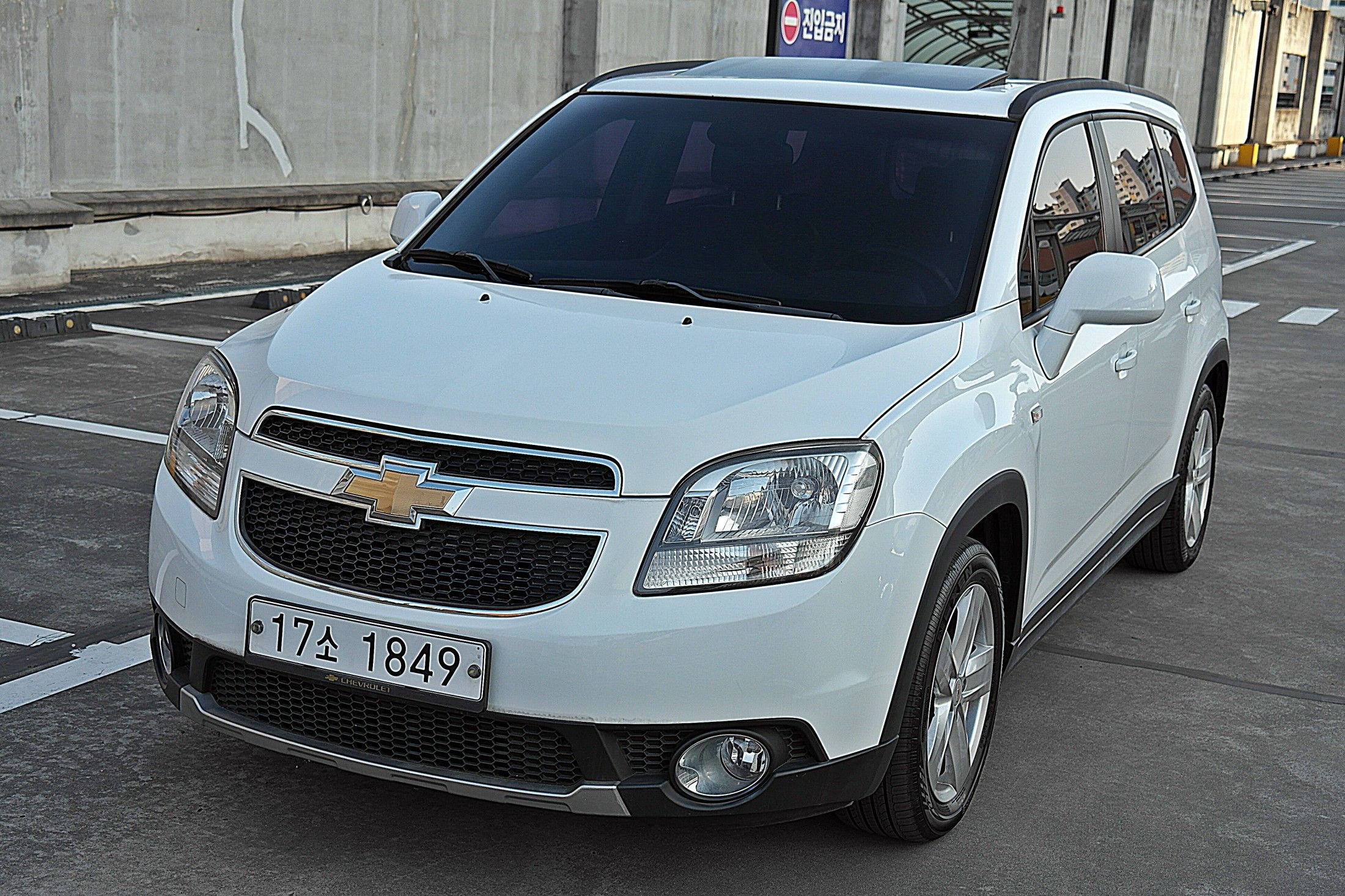 car preview