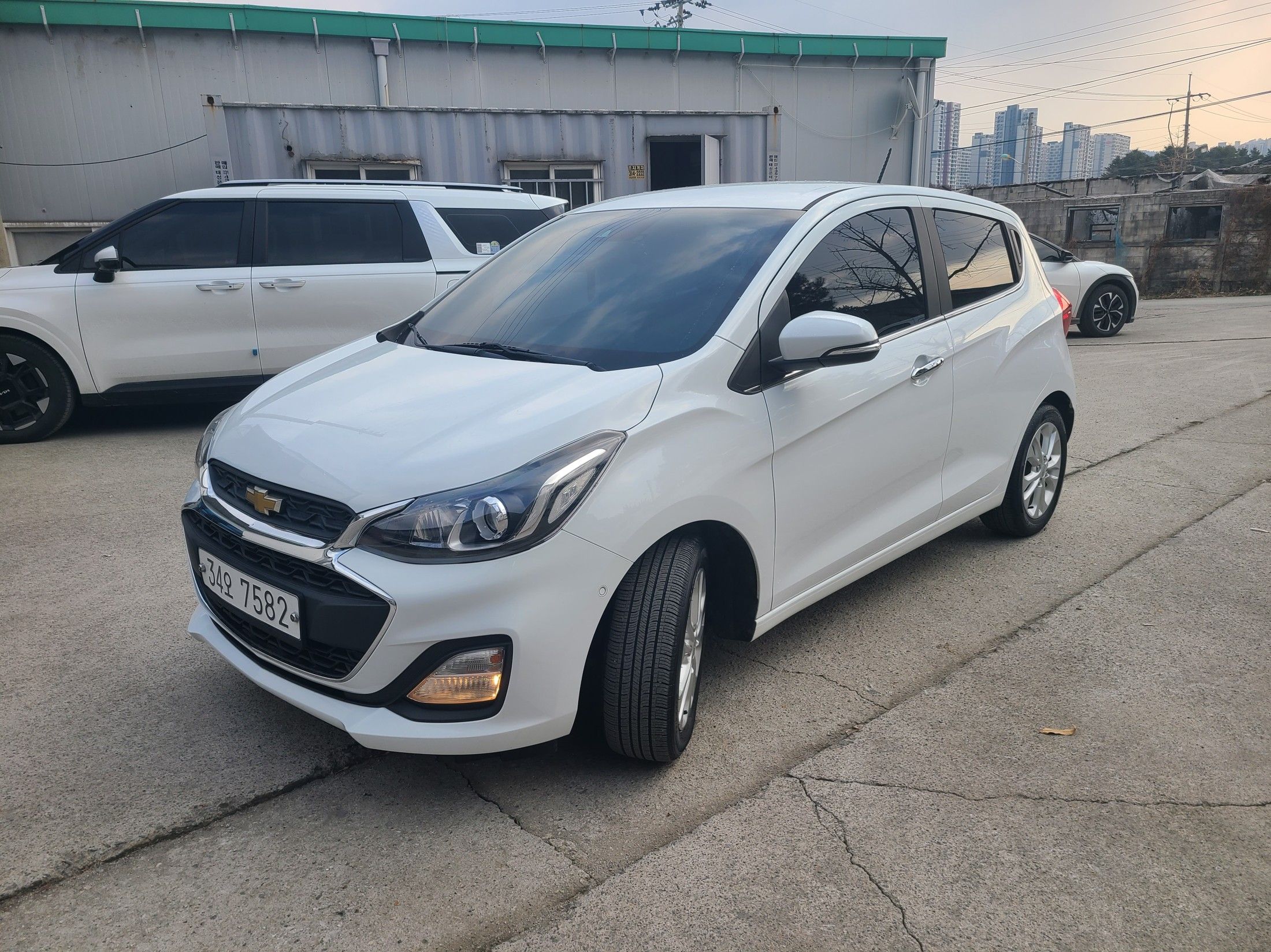 car preview