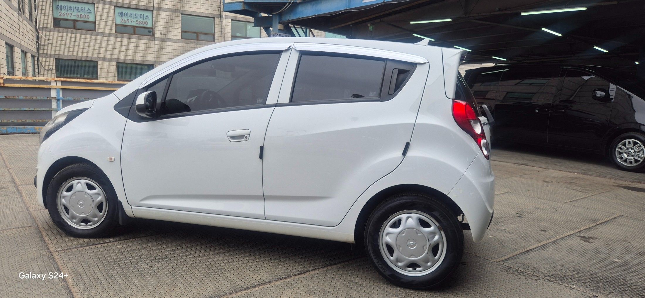 car preview