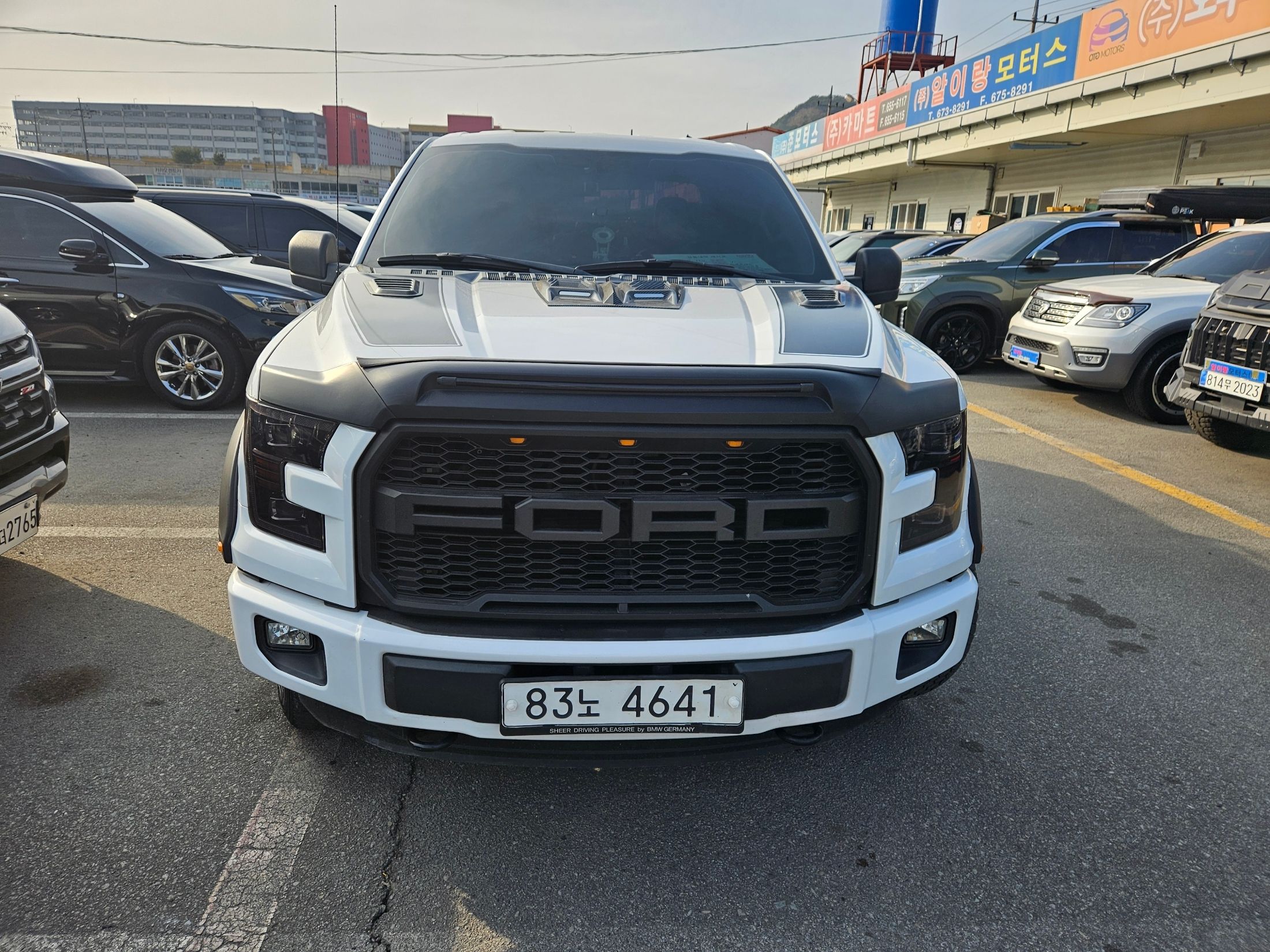 car preview