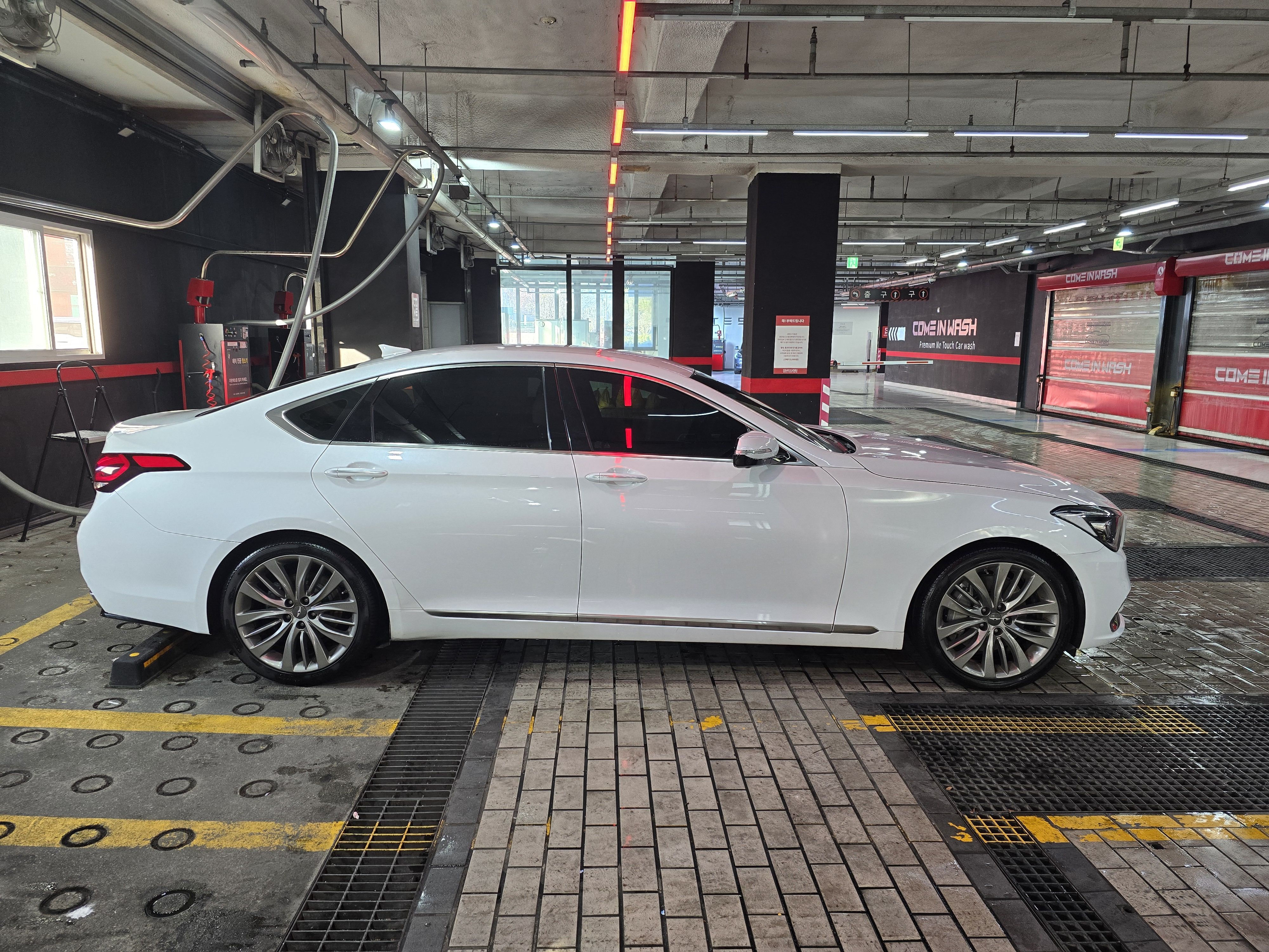 car preview