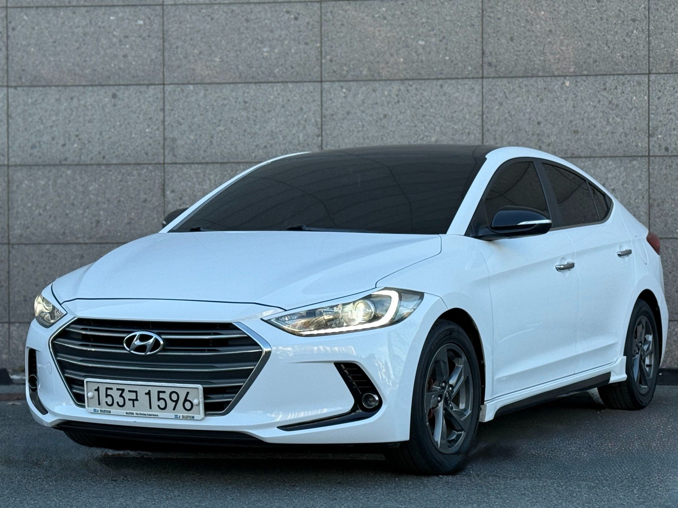 car preview