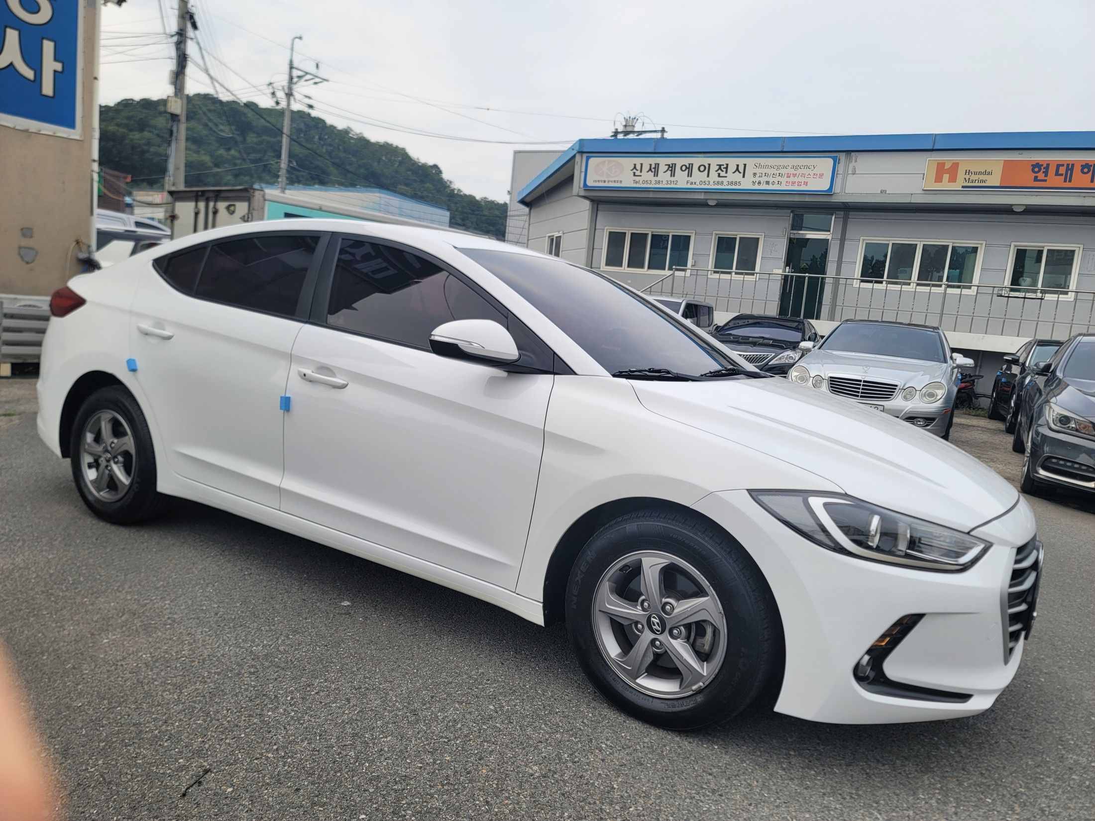 car preview