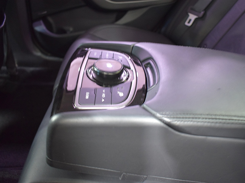 car slider