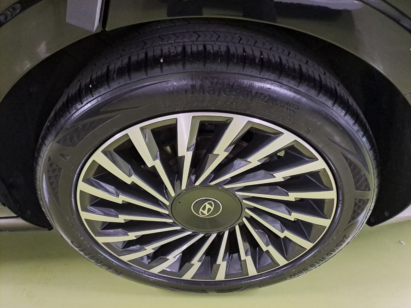 car slider