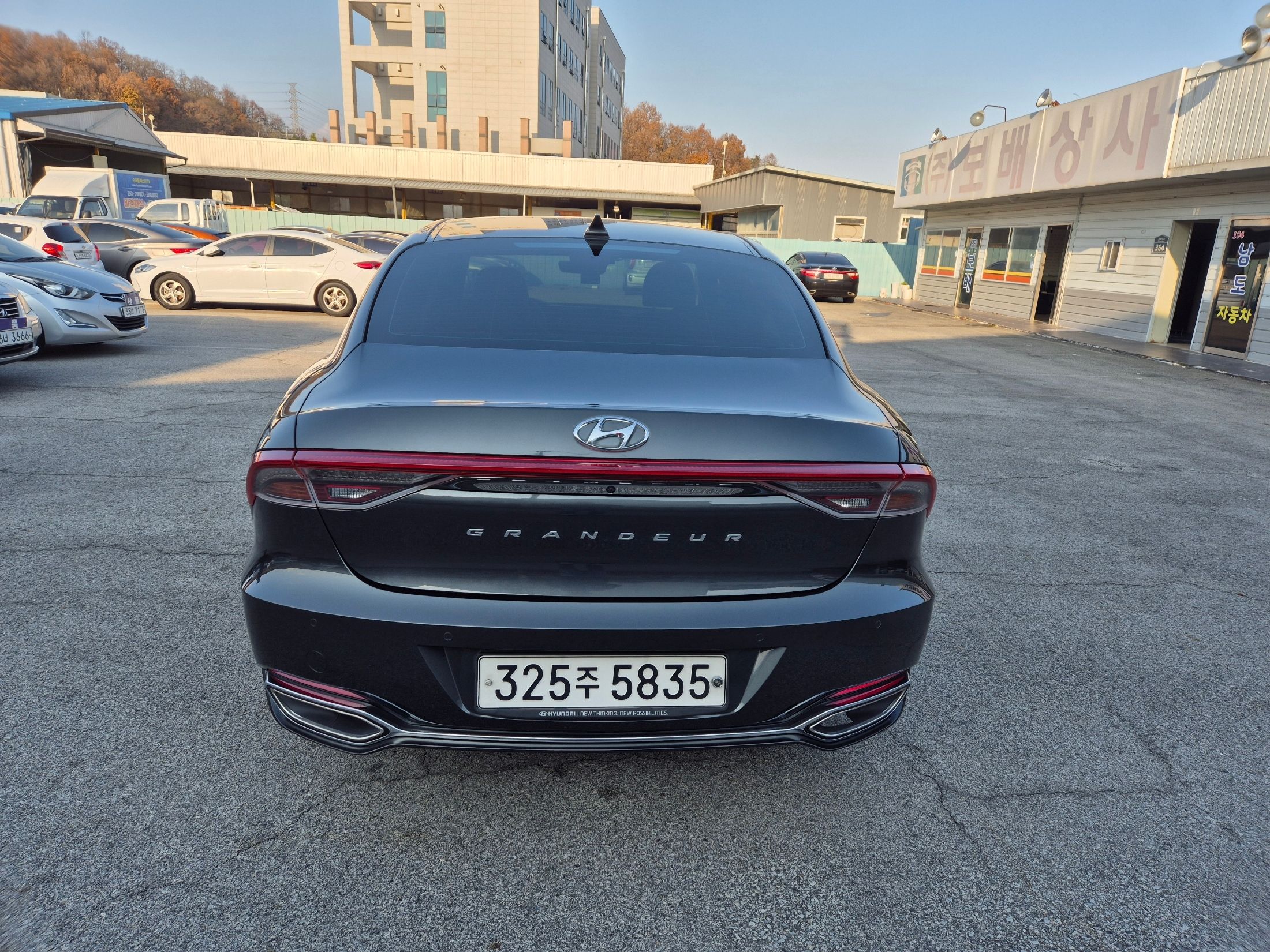 car preview