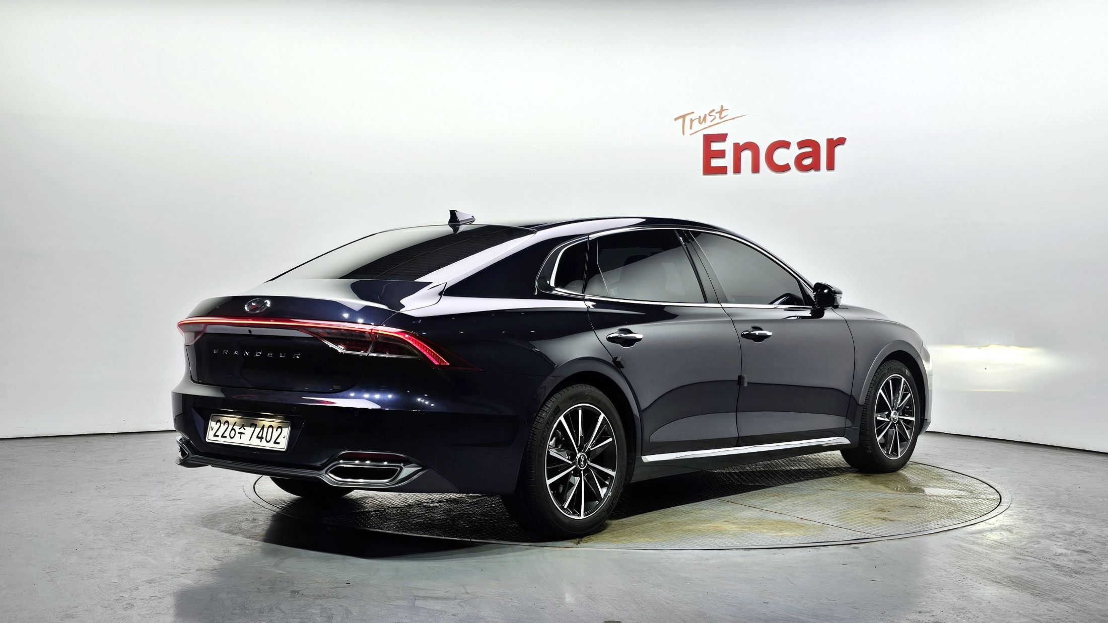 car preview