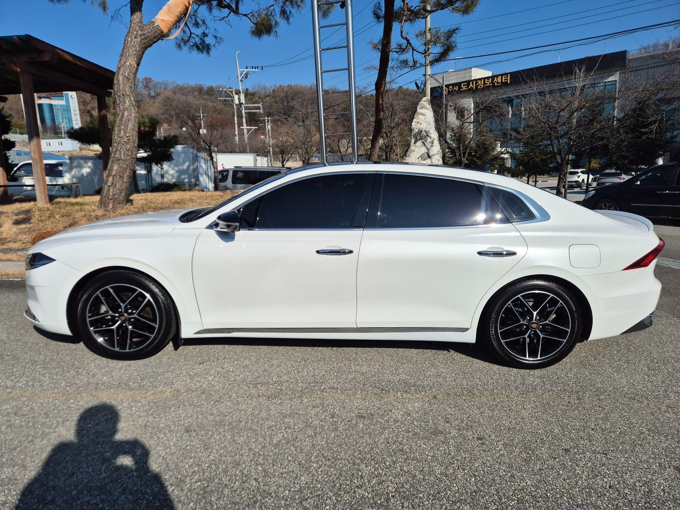 car preview