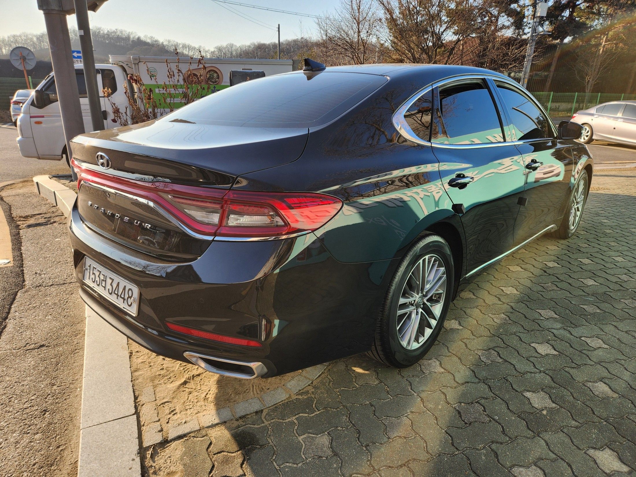 car preview