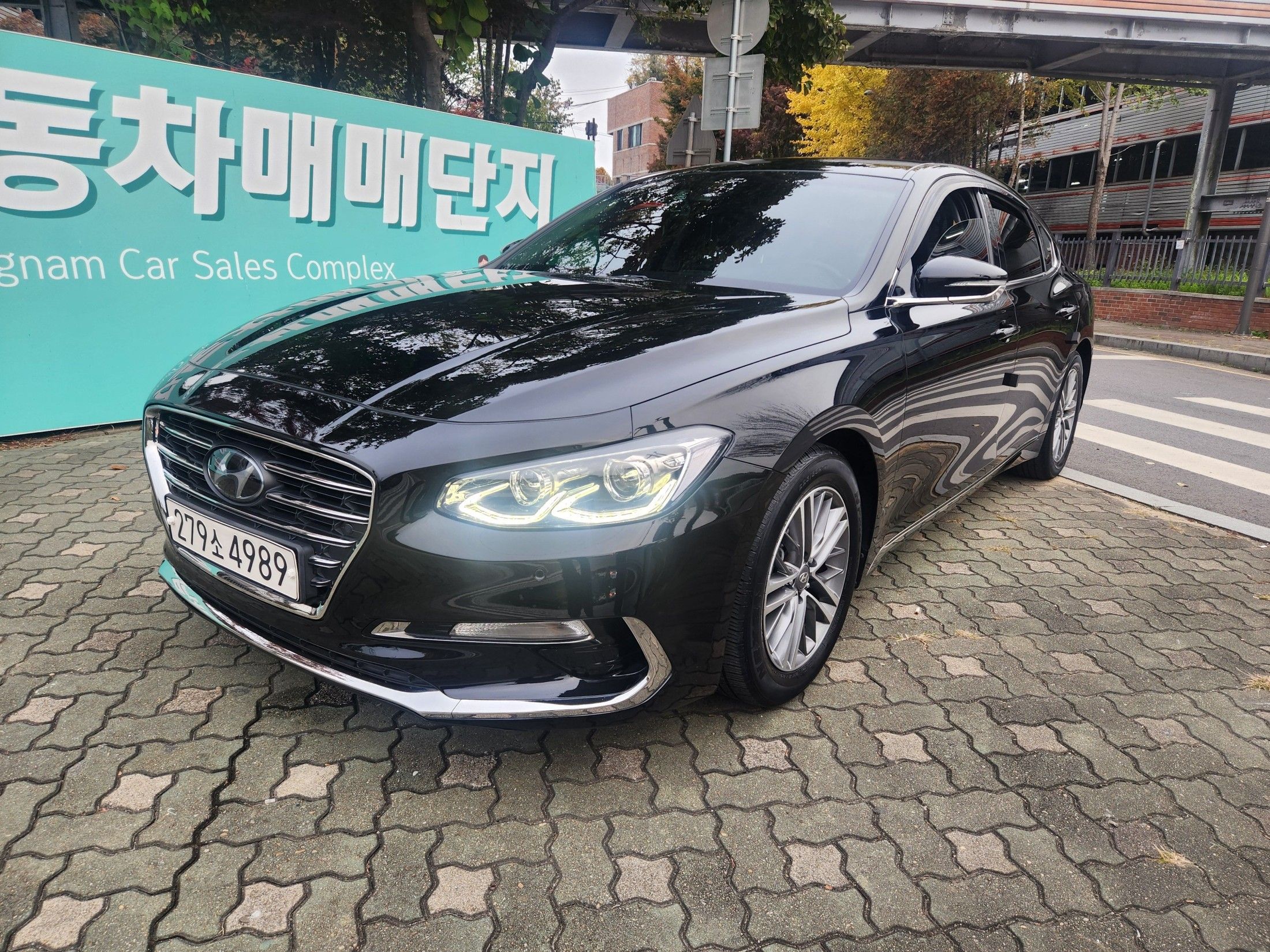 car preview