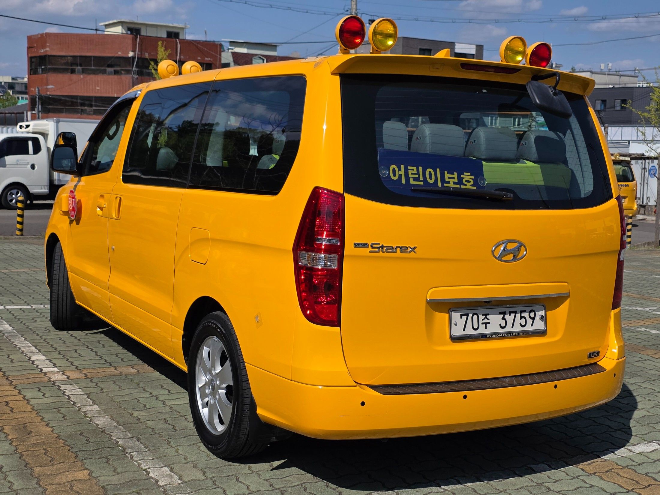 car slider
