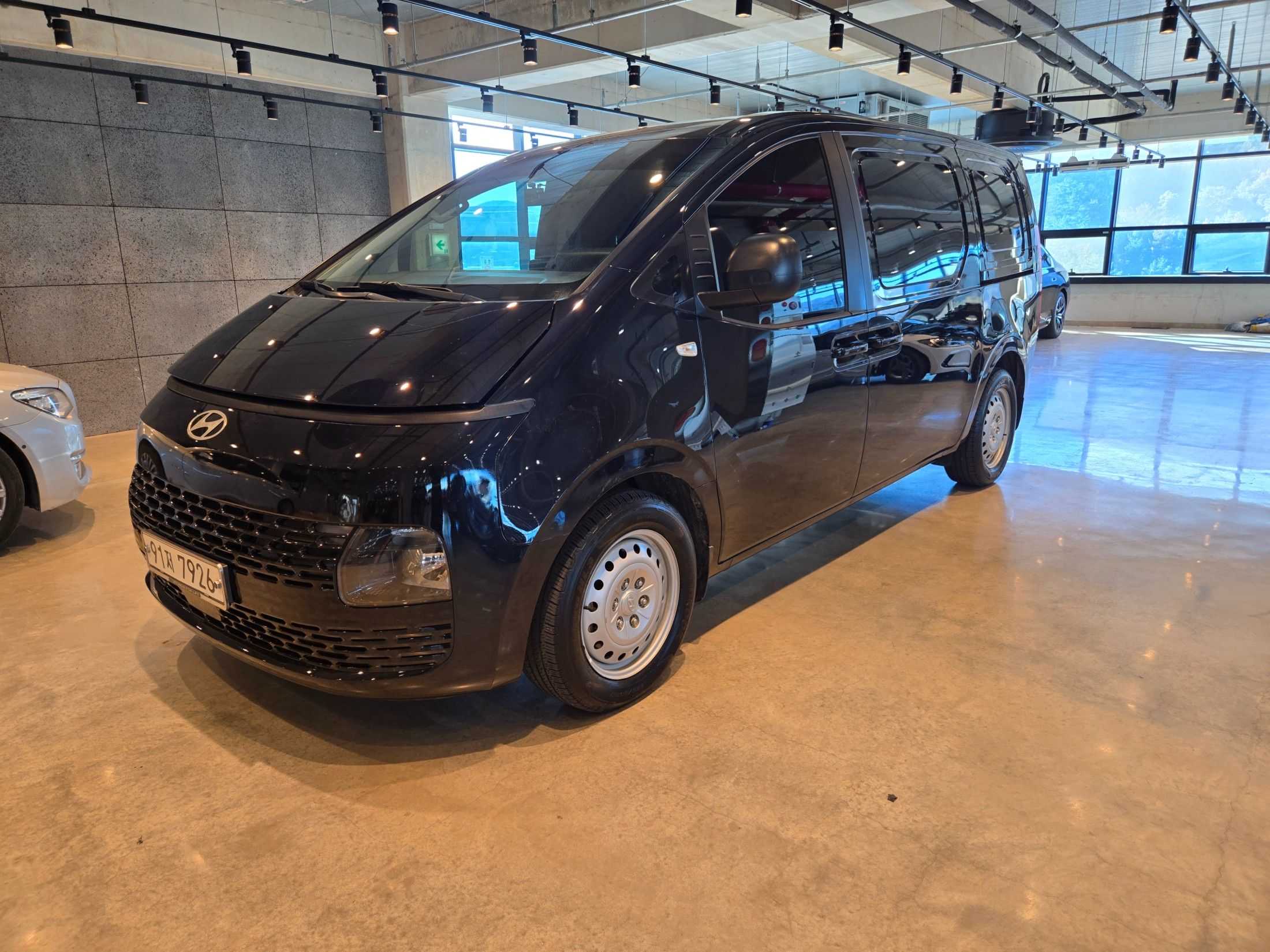car preview