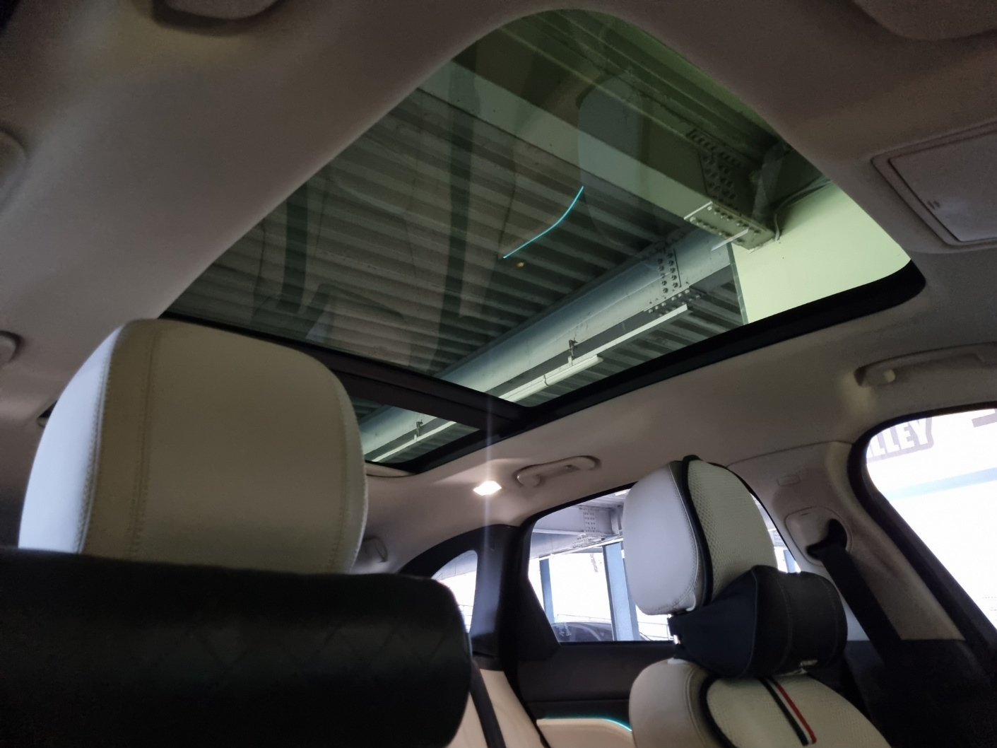 car slider