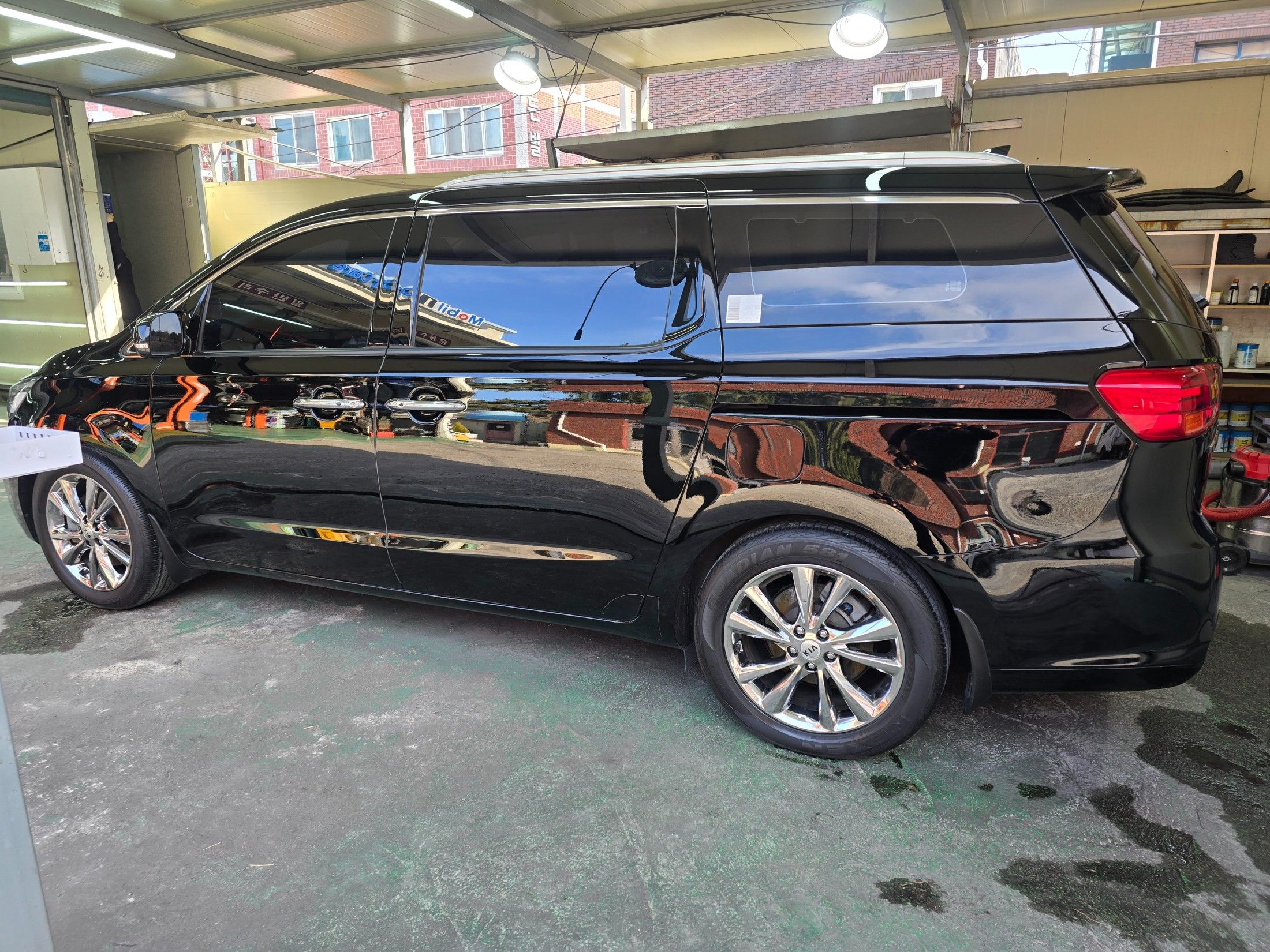 car preview