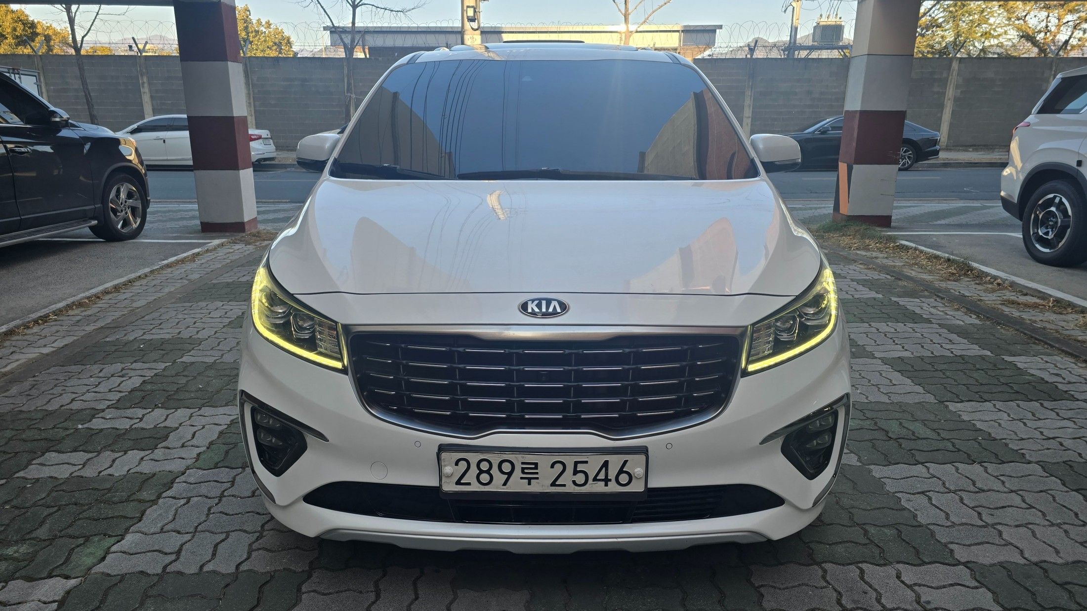 car preview
