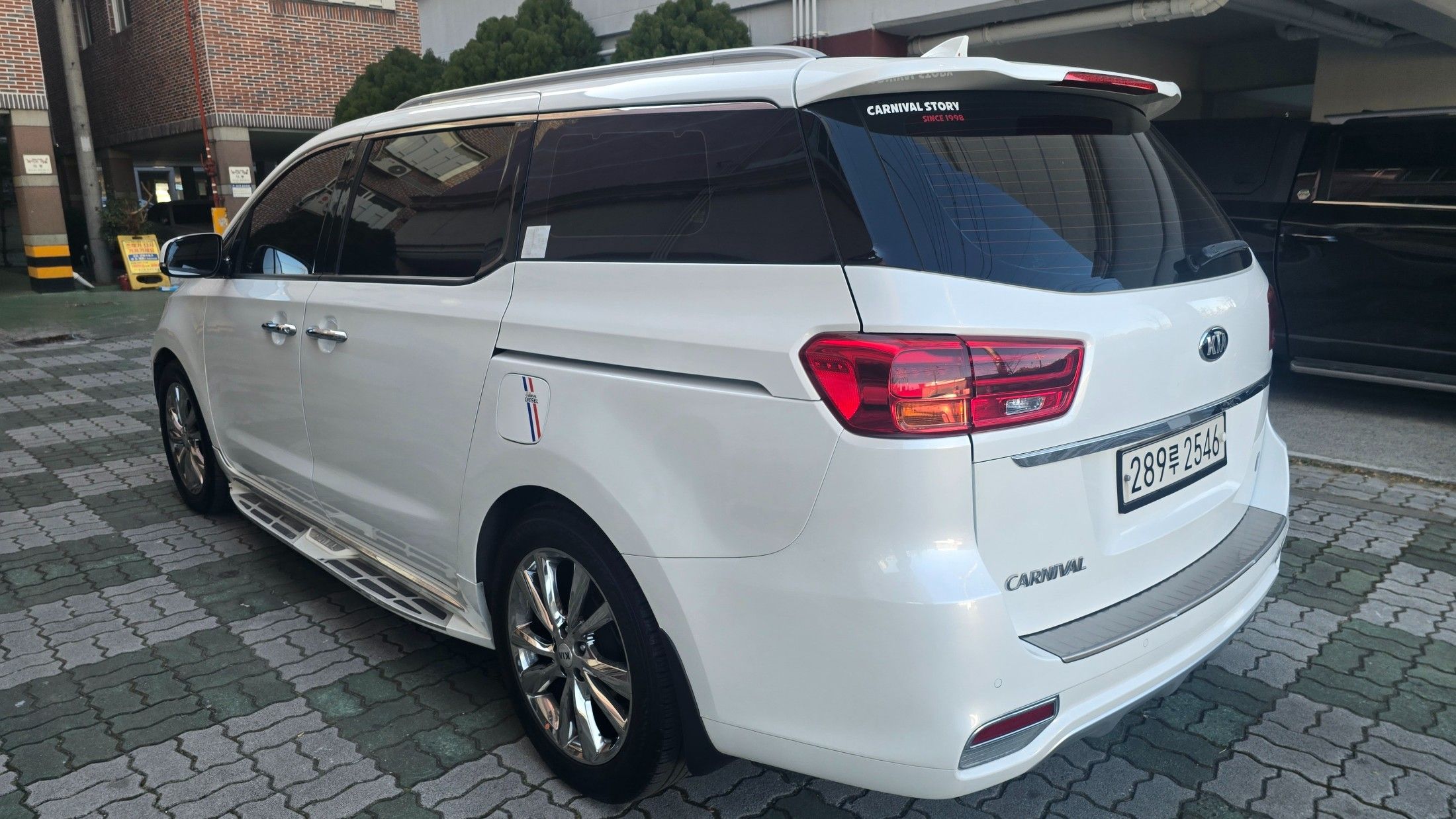car preview