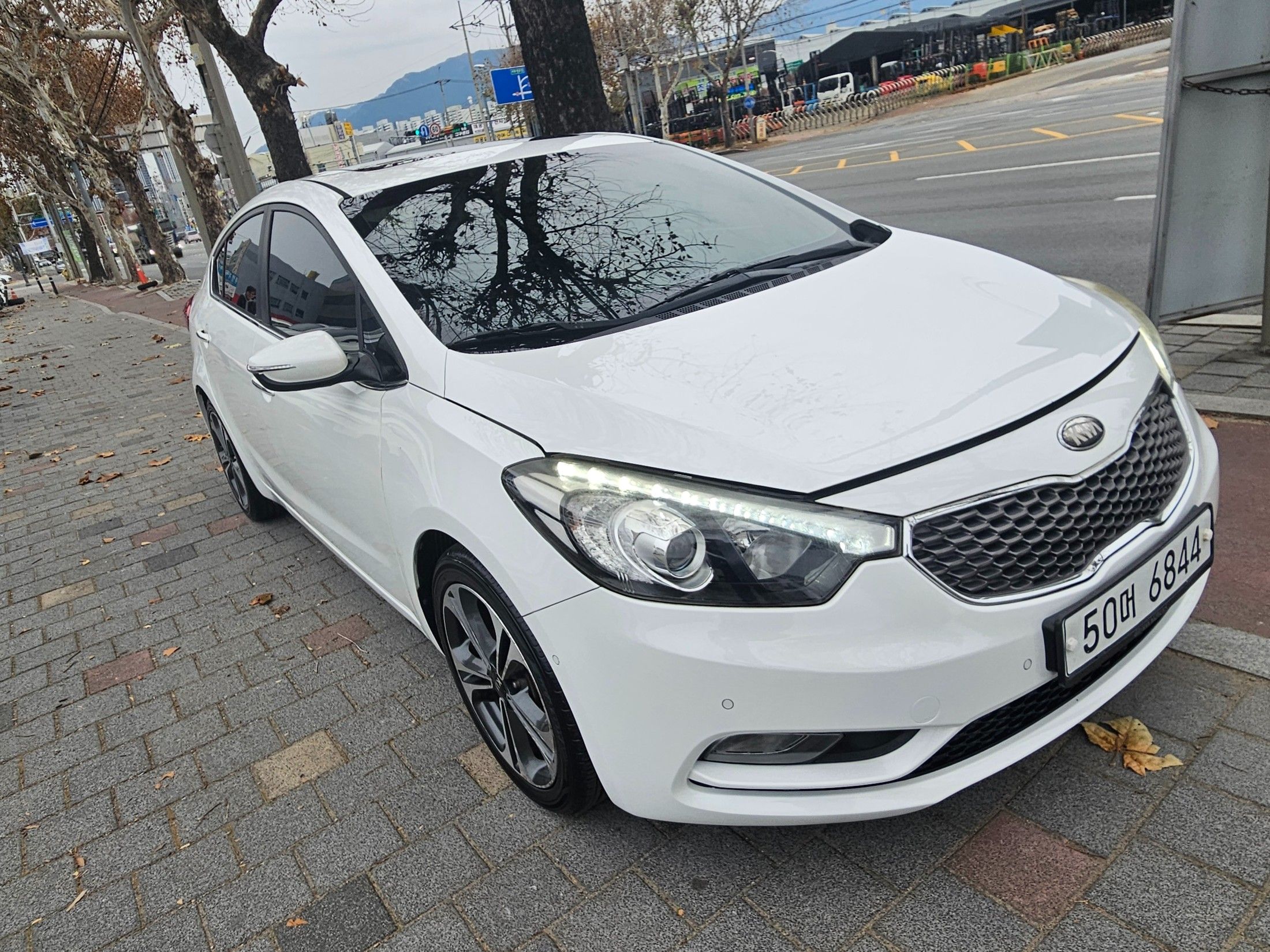 car preview