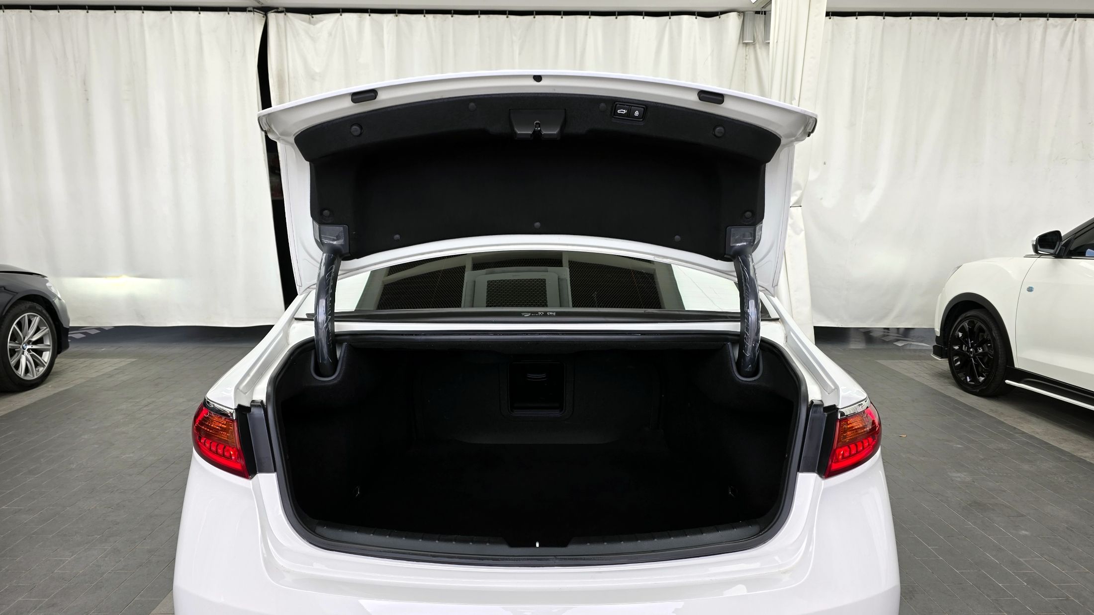 car slider