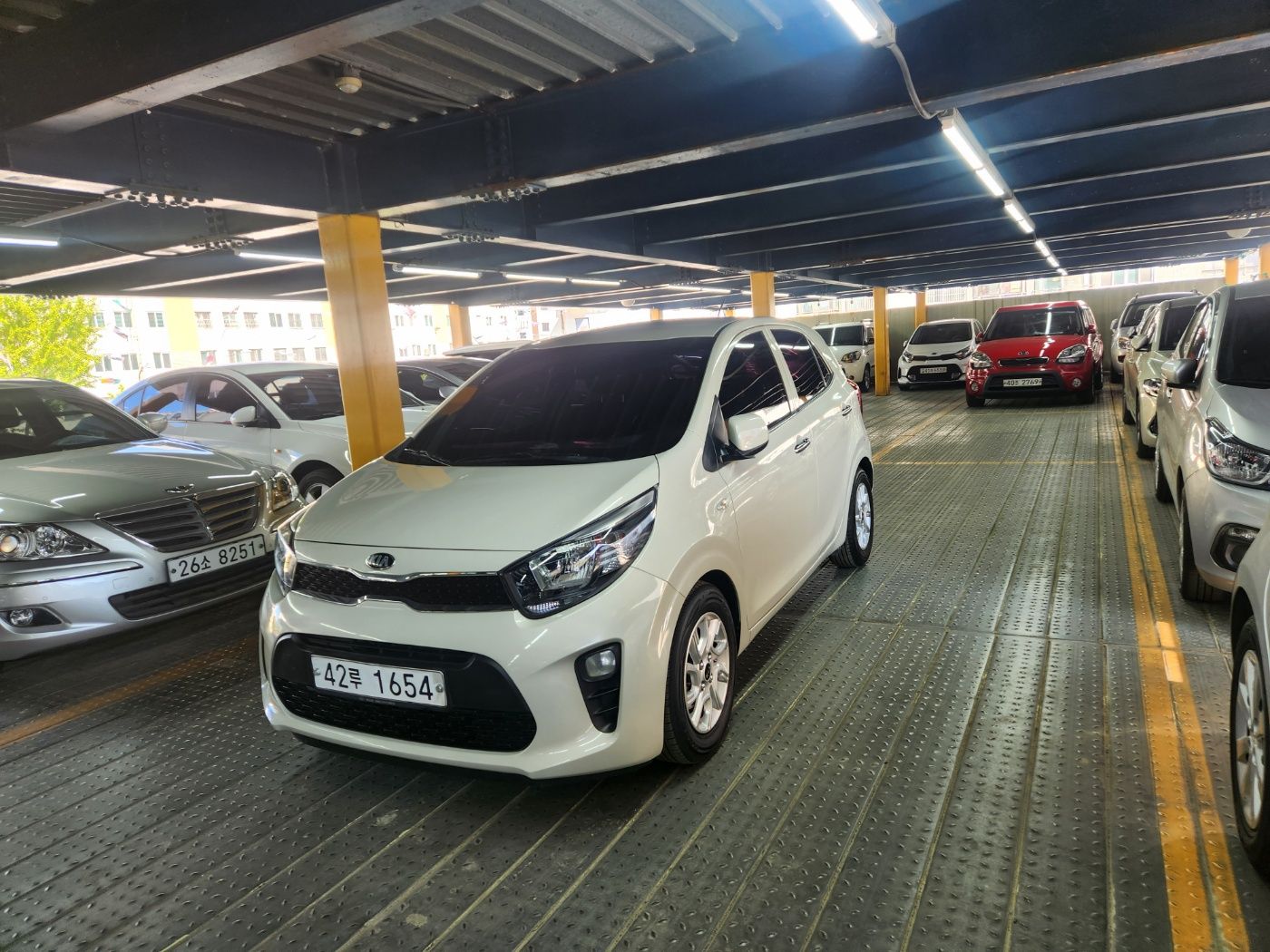 car preview