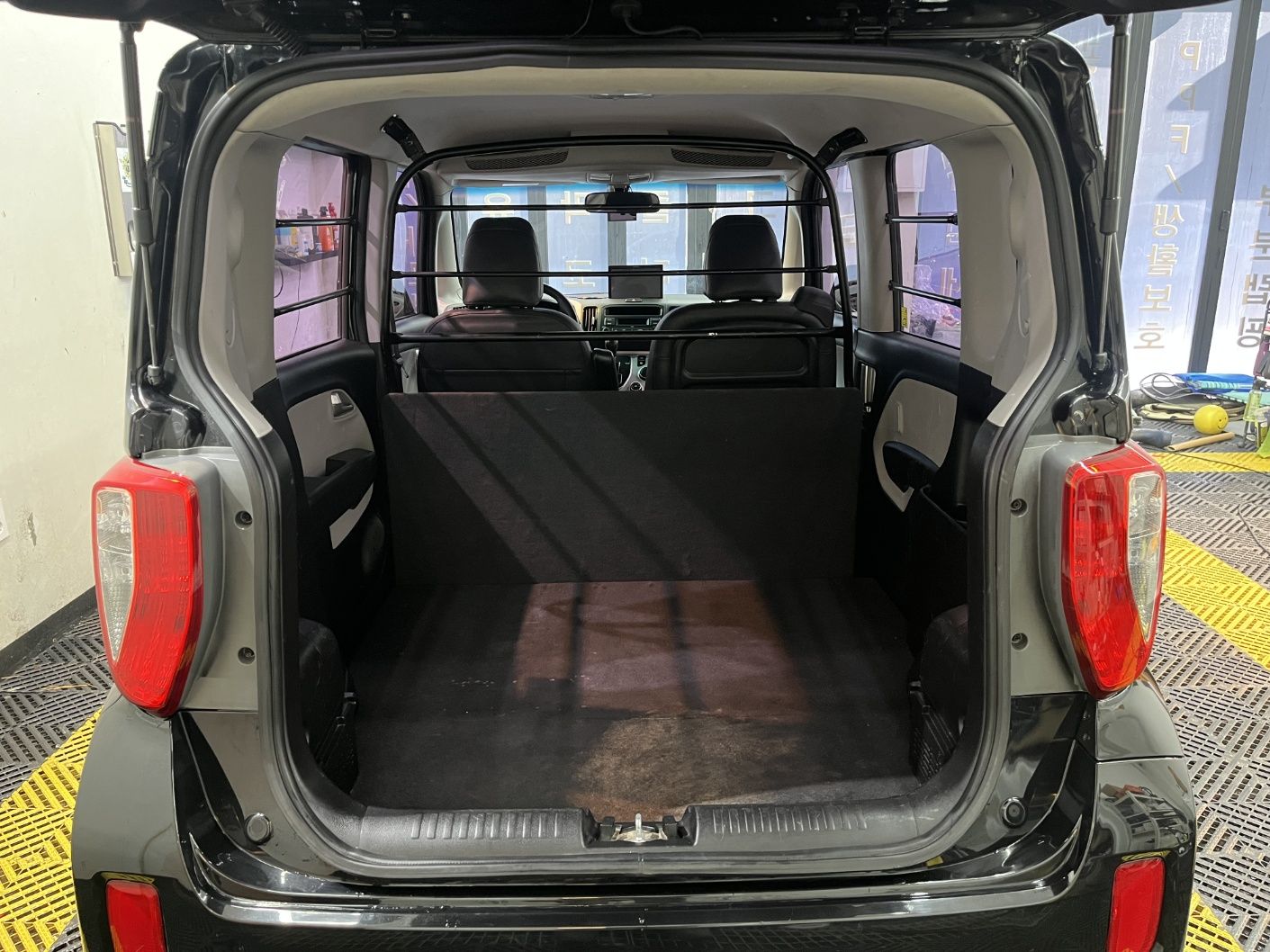 car slider