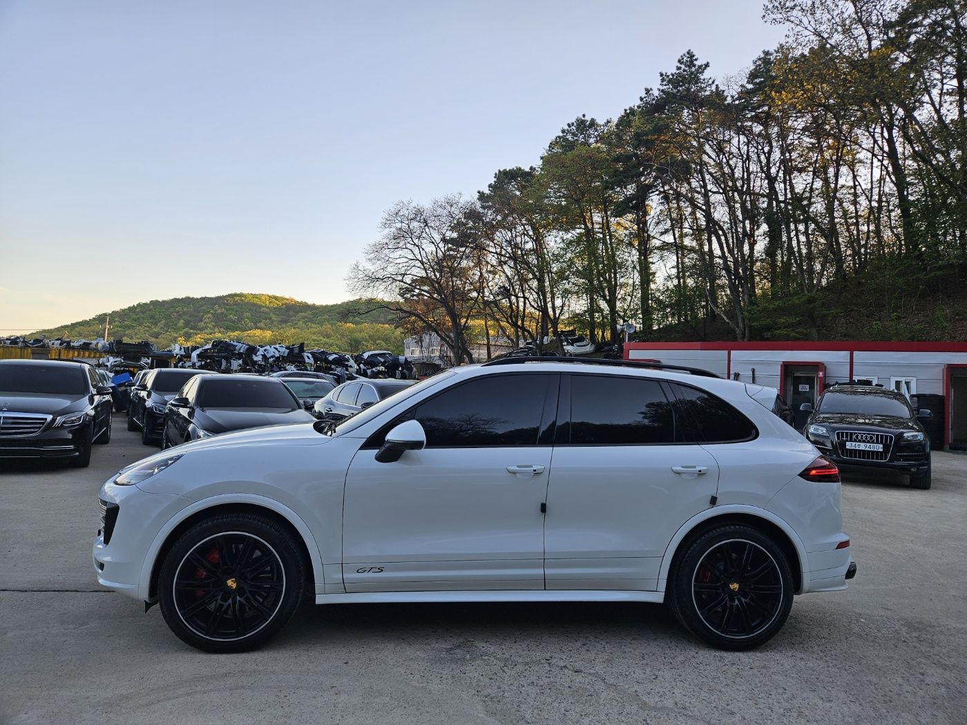 car preview